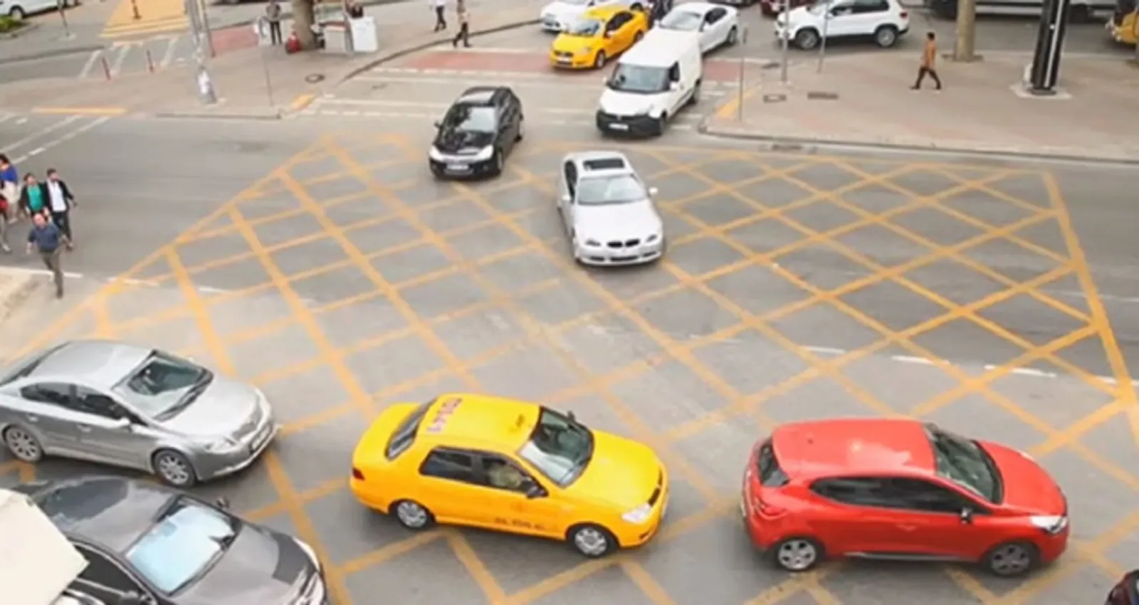 Trafikte Taralı Alan
