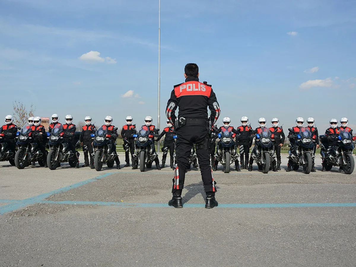 Yunus Polis Nasıl Olunur?